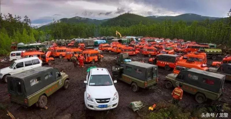 「龙江警风」烈火中逆行的“警察蓝”