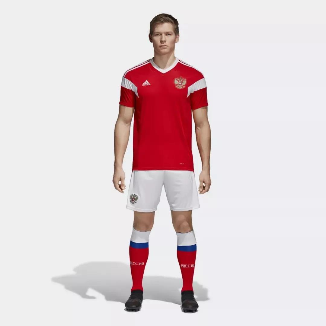 除了nike和adidas还能穿什么,耐克阿迪球衣对比