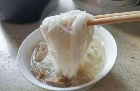 如果肇庆的美食及美景来一场足球赛，胜出的将会是……