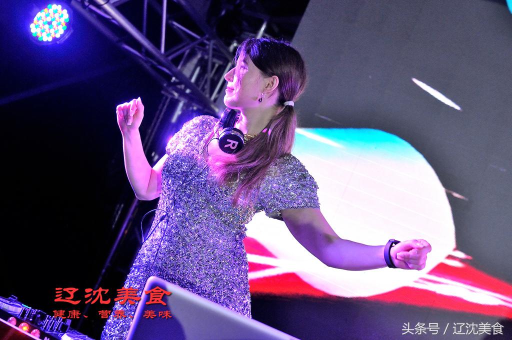 东北人为中国健儿助威的方式,沈阳足球世界杯