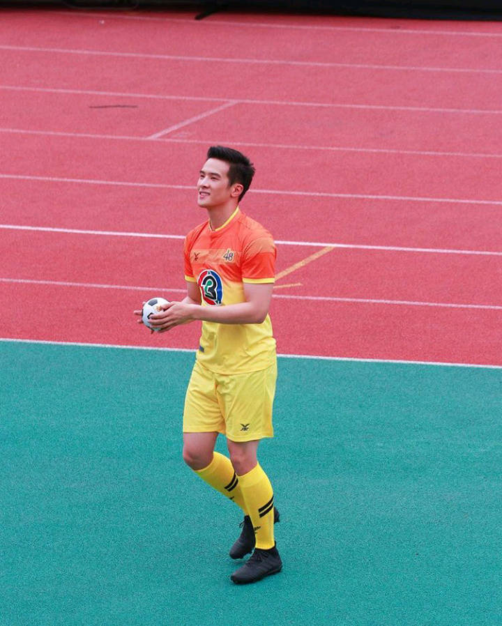 世界杯上看帅哥,世界杯现场看足球