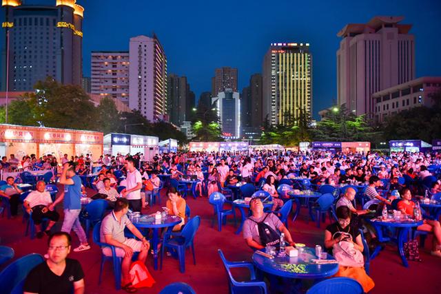 陕西体彩赞助陕西大秦之水,陕西大秦之水足球敲鼓