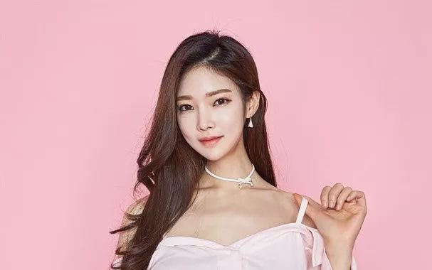 中年少女们，你们拼的到底是什么？