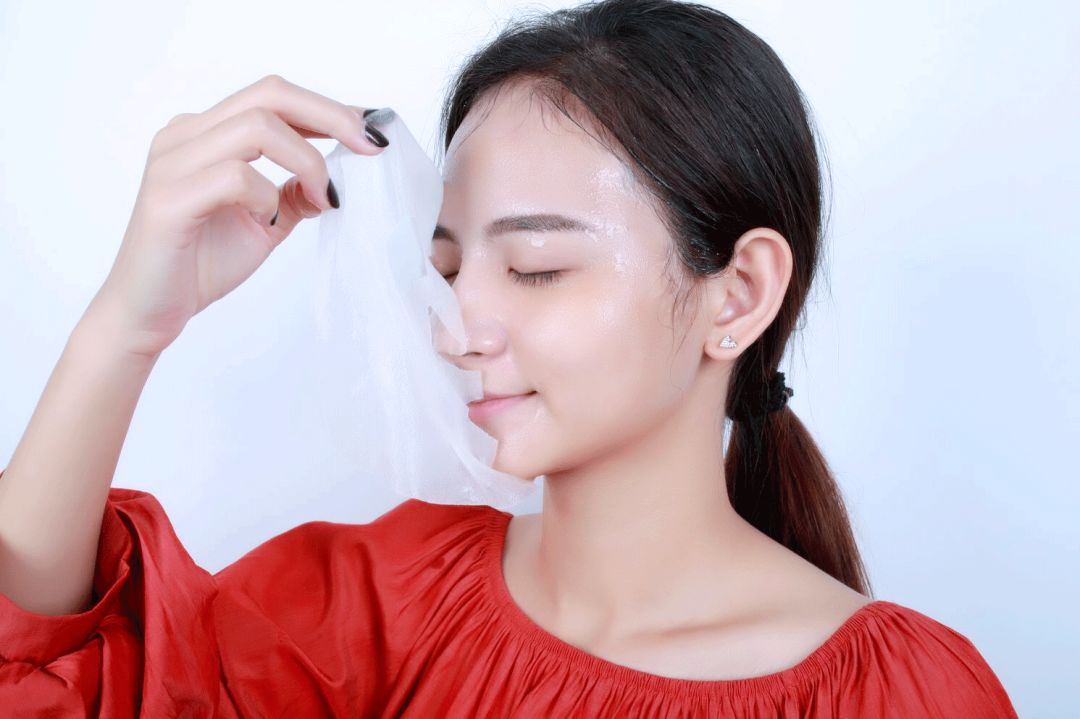 中年少女们，你们拼的到底是什么？