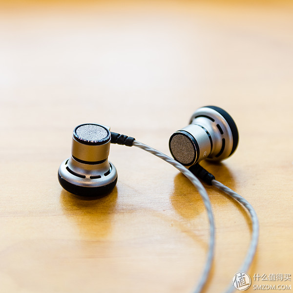 阿思翠lyraclassic耳机评测,阿思翠天琴座平头耳塞