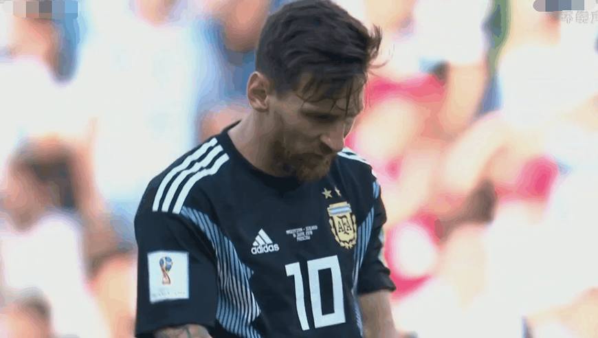 只跑动7.6公里还说累？名嘴堂而皇之嘲讽梅西，网友的回复很犀利