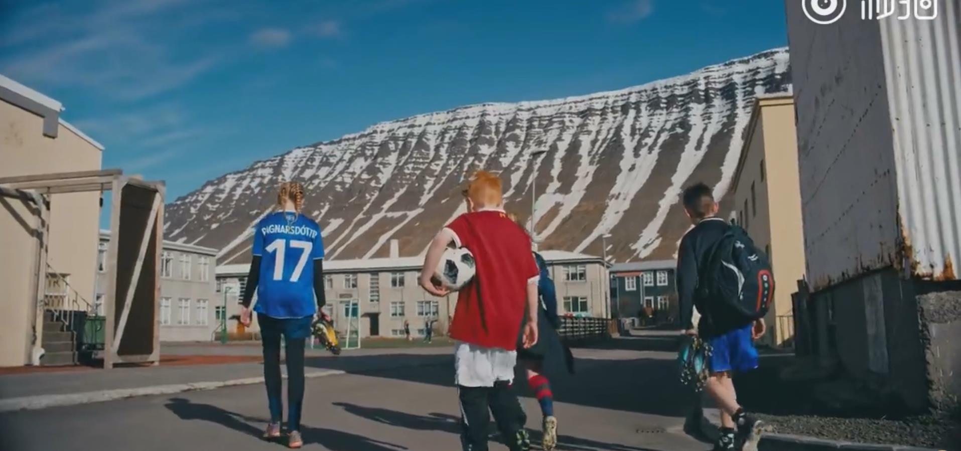 扑出梅西点球的导演作品,扑出梅西的点球