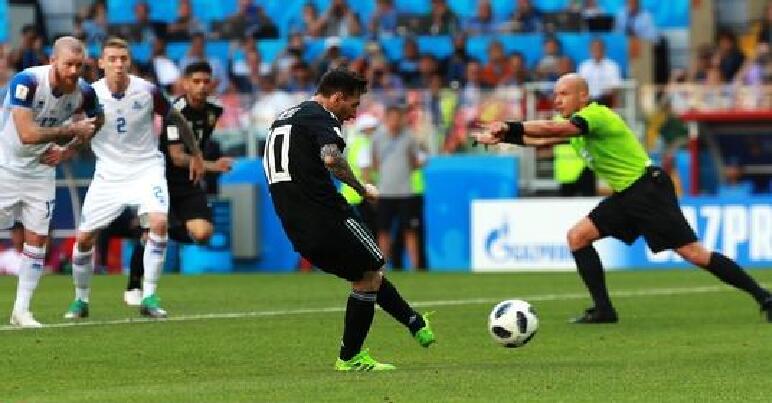 人口仅33万人的冰岛国足队如何战平阿根廷？全民足球拒绝英雄主义