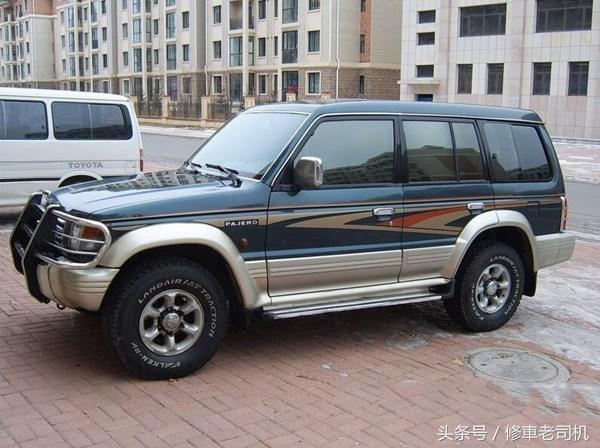 二手三菱帕杰罗，车主要12万，一看底盘6万都嫌多！