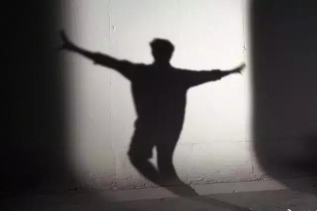 陈奕迅世界杯现场完整版,陈奕迅世界杯获奖视频