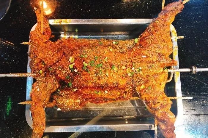 看世界杯夜餐推荐,乌鲁木齐看世界杯的最佳餐厅