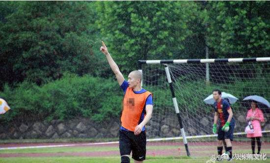 明星谁踢球最好,明星踢球最好的