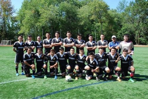 美国足球迷越来越多,美国足球狂热球迷