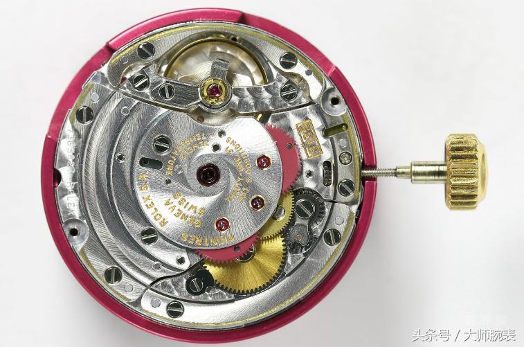 3135机芯劳力士属于什么等级,欧米茄8500和劳力士3135机芯对比