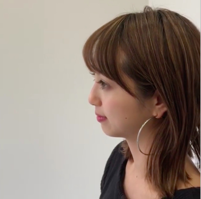 雨天浏海不怕塌！急救「睫毛夹压三下」，效果比电棒还好