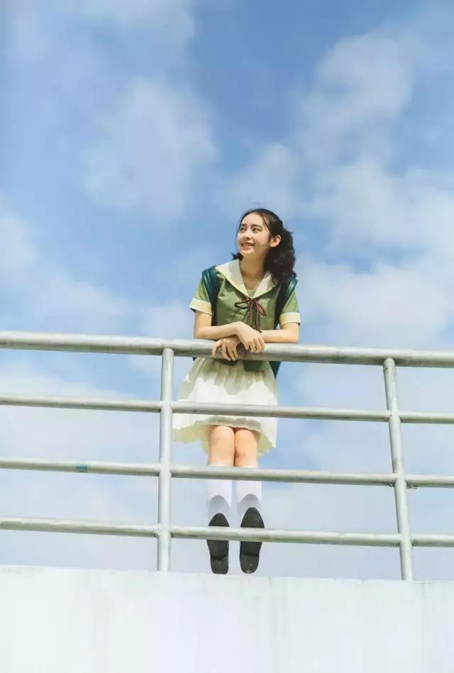 夏日写真服饰大解析!这11件拍照必备单品你都有了吗?