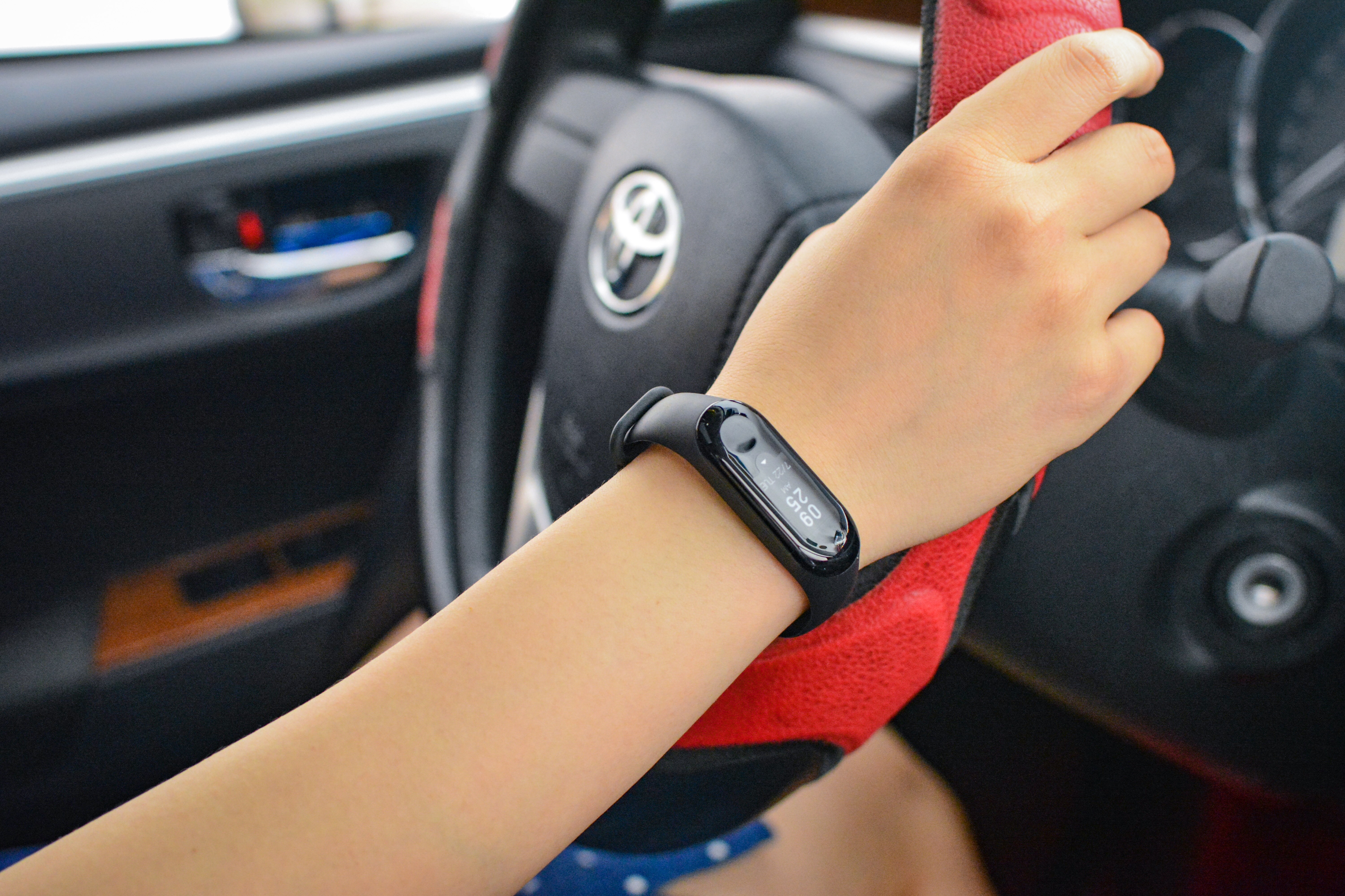 小米手环3能续航多久,小米手环3真实续航