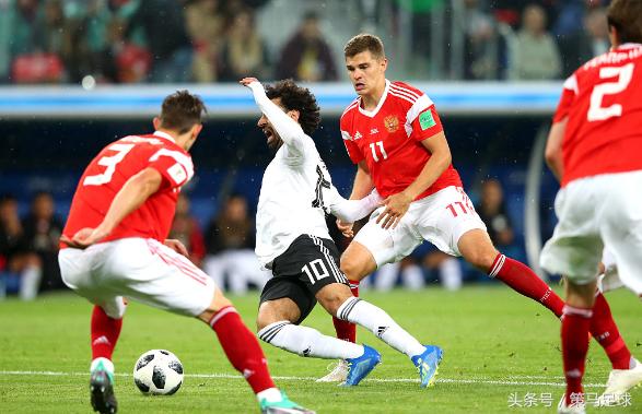 世界杯首战就出局？埃及法老金球奖梦碎一个月前还比肩梅西C罗！