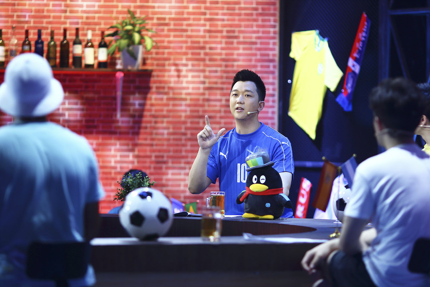 衣云鹤综艺节目,衣云鹤演艺经历