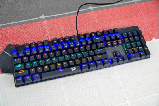 世界杯绝代双骄,世界杯开杯结果