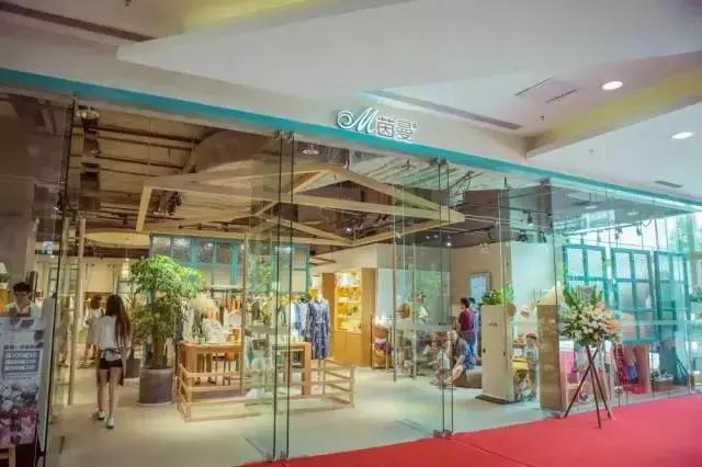 国内快时尚女装品牌有哪些呢,中国十大最受欢迎女装品牌