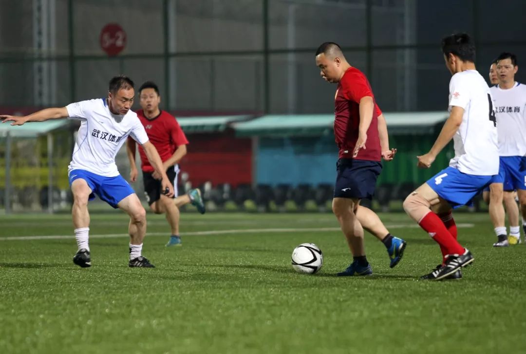 32支球队角逐“江城版世界杯”汉籍国脚联袂打CALL