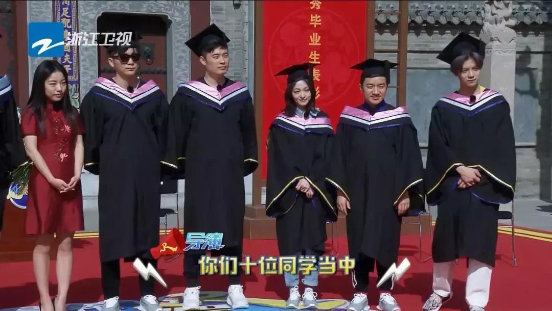 毕业季歌声不断，这辆“移动KTV”令你青春不散！