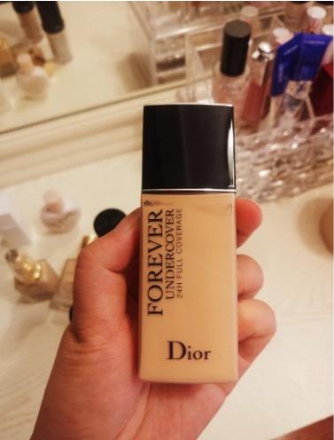 一百元以内适合油痘肌粉底液,适合混油皮痘肌的粉底液