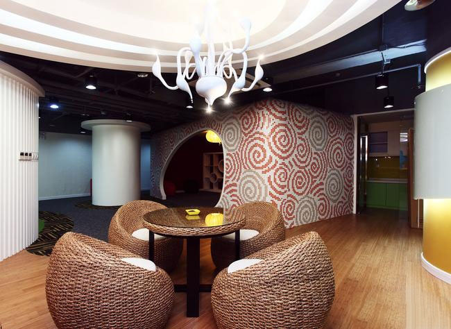 设计赏析——深圳市腾讯计算机系统有限公司大族办公区