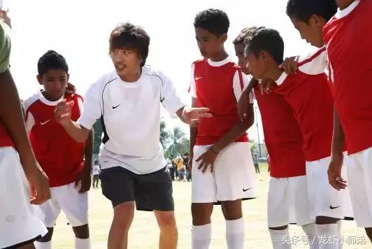 人生必看的十部足球电影,给大家推荐5部经典的足球电影