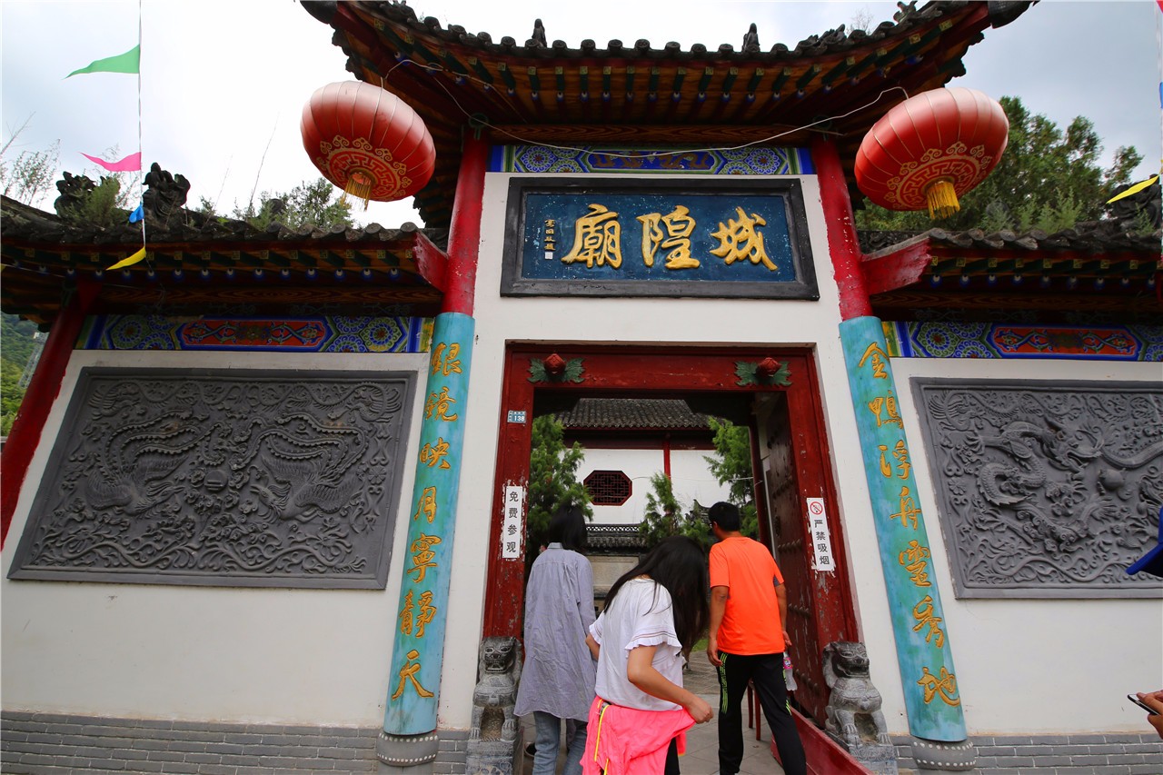 安康哪个古镇离西安最近,陕西安康最值得去的地方