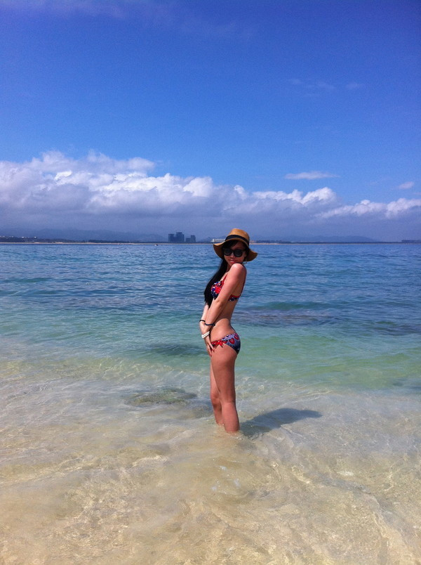 火辣辣的身材,火辣辣的三亚美