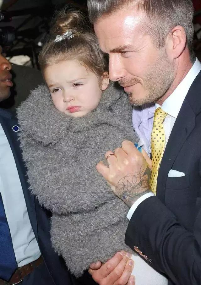 Frank专栏｜你在球场纵横驰骋我在安静地做一名父亲：贝克汉姆