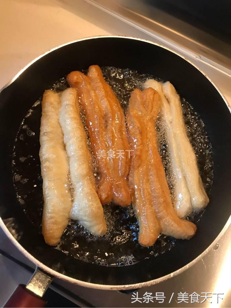 自己做油条不脆是什么原因,为什么自己做的油条不够泡