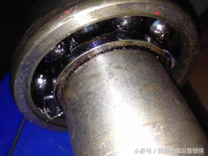 轴承用错了润滑脂有什么危害,轴承润滑脂一般多长时间更换一次