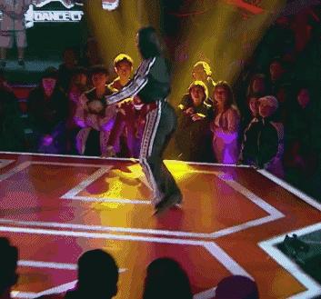 她的舞蹈美到极致,她的舞蹈惊艳了整个长安城