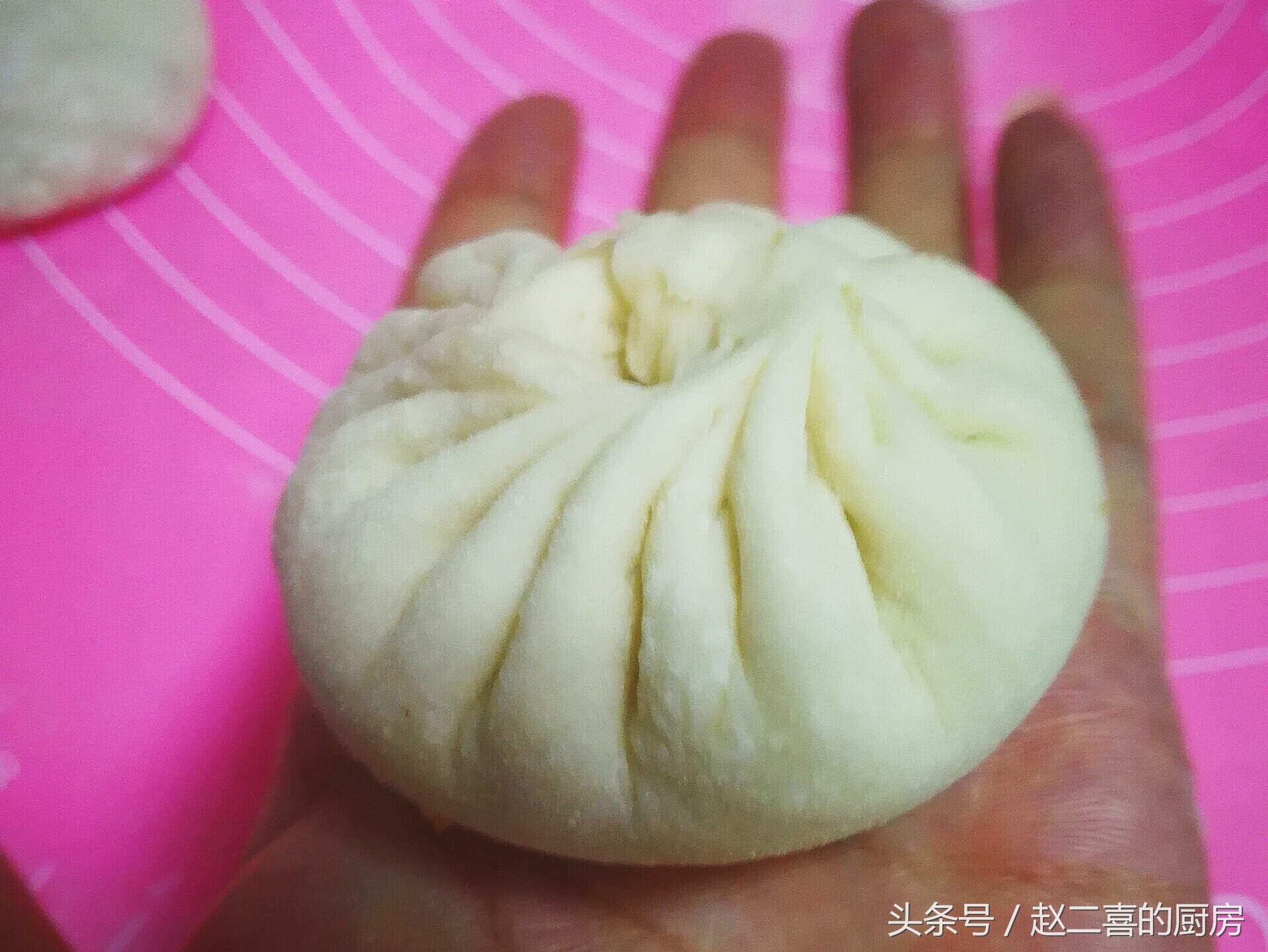 手工做天津狗不理包子,学会做天津狗不理包子