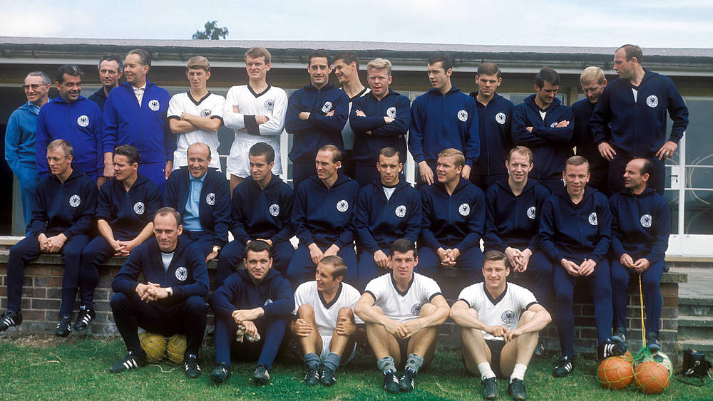 穆勒厄齐尔拉姆施泰因,穆勒厄齐尔克罗斯