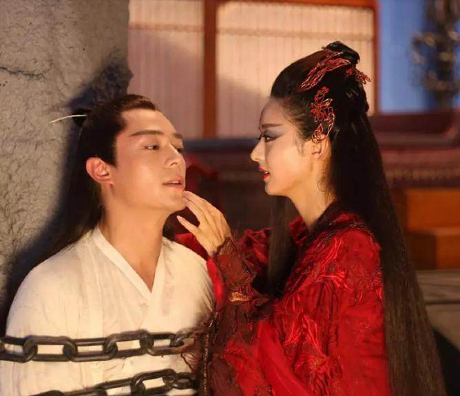 十部顶级玛丽苏神剧,经典玛丽苏神剧