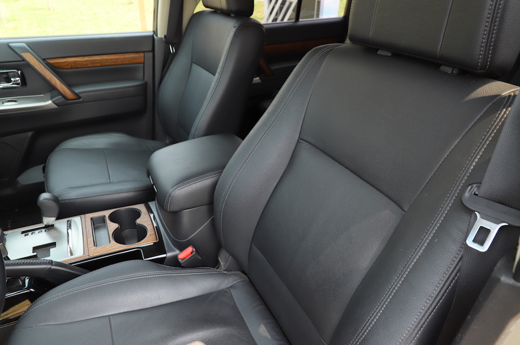 帕杰罗车款,三菱帕杰罗是不是硬派越野