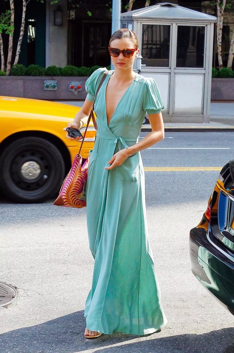 绿色衣服有多好看,绿色衣服太好看了吧