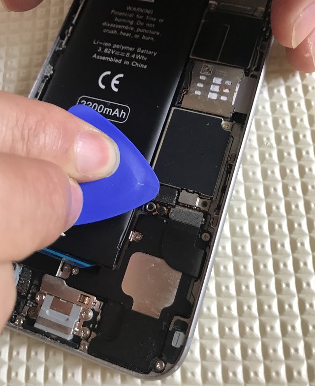 苹果iphone6splus换电池教程,苹果iphone6splus更换电池教程视频