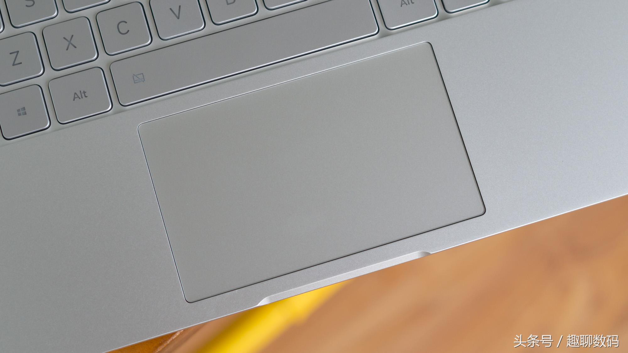 低价高配置小米笔记本电脑,推荐小米笔记本air12