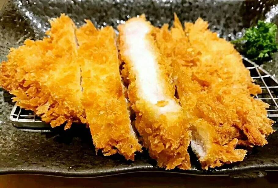 我愿意把夏天长胖的份额，统统留给日式猪排！