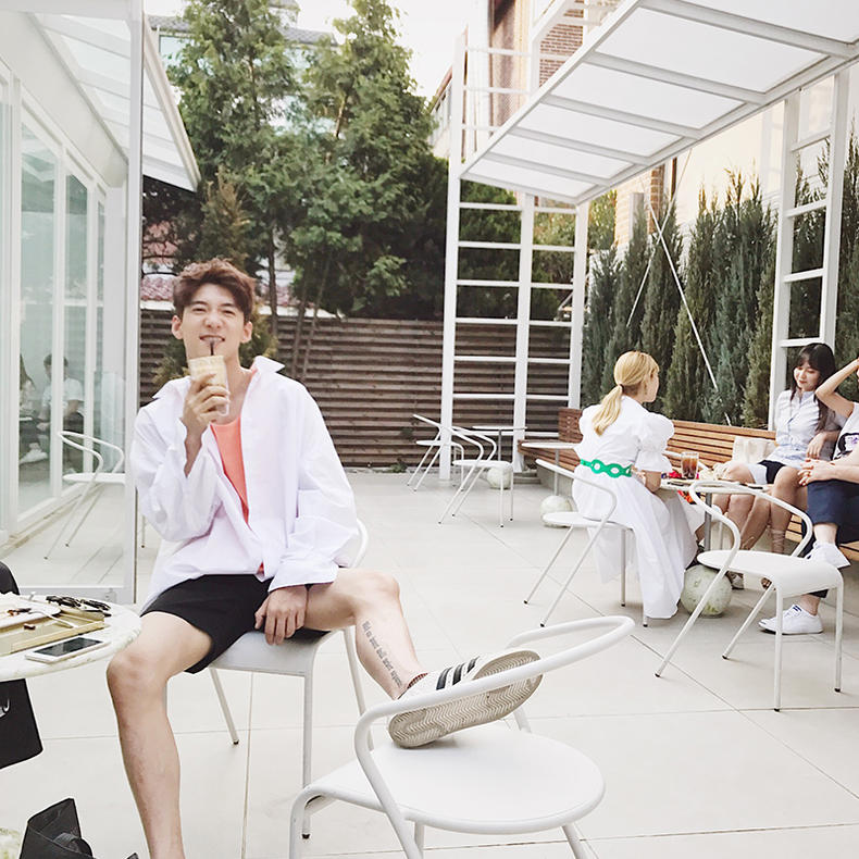 矮个子男生裤子冬季不束脚推荐,矮个子男生不适合穿什么裤子