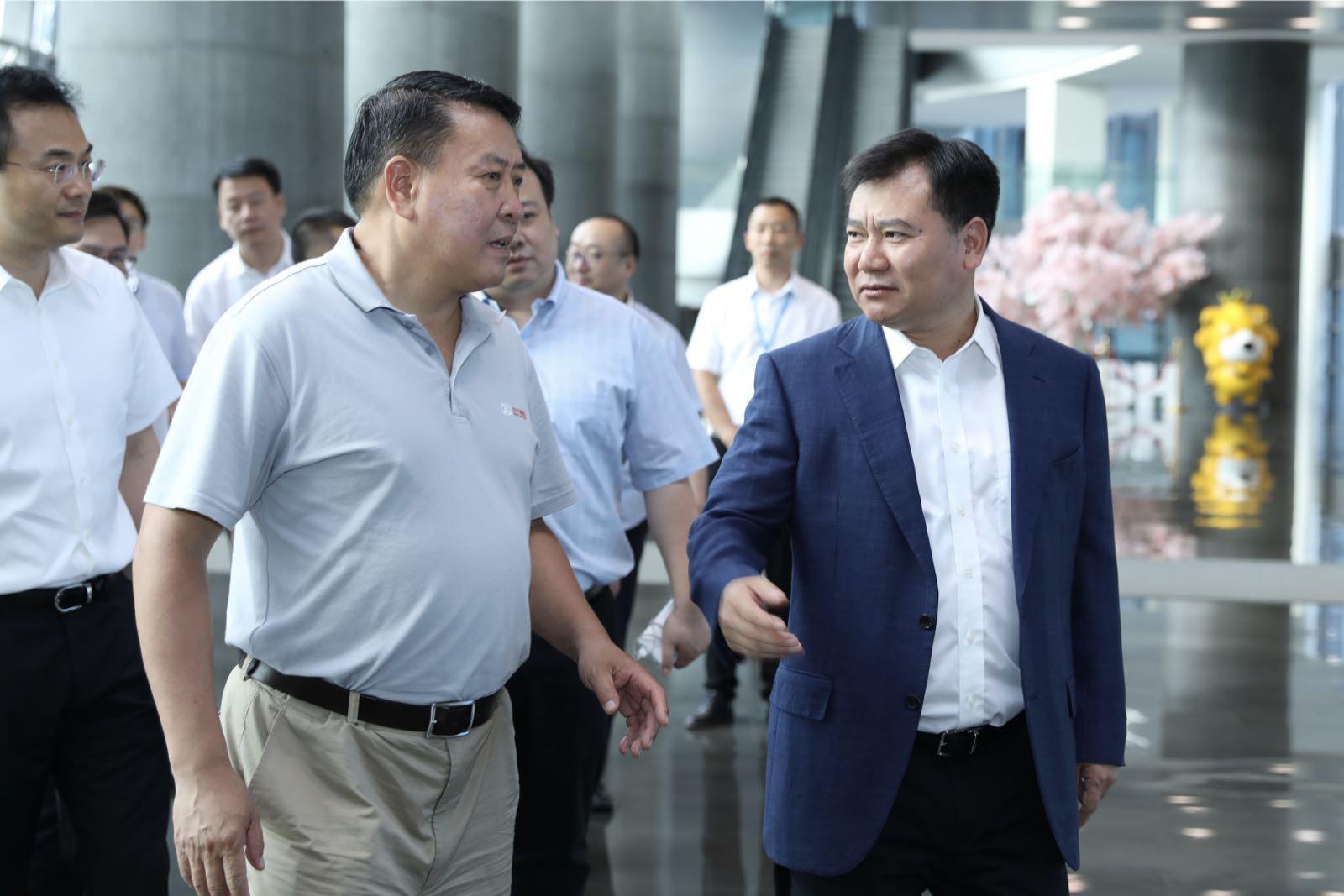 多方合力，两步并做一步跑——从苏宁北汽合作看张近东的汽车布局