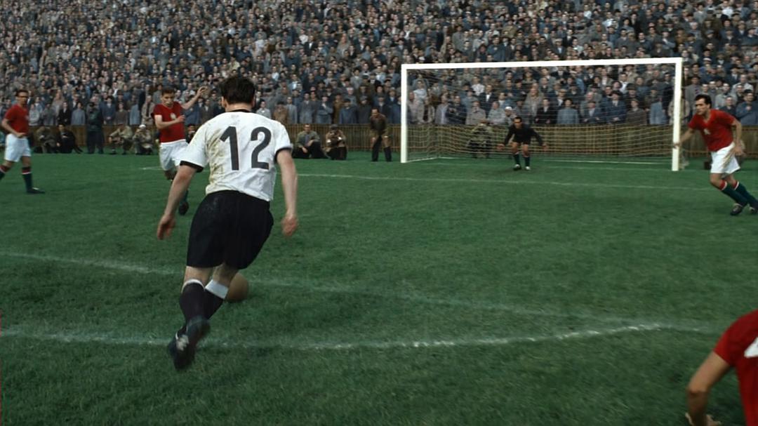 足球十大经典纪录片九八世界杯,推荐一部世界杯足球电影