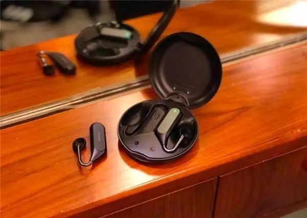 黄老邪一周词汇丨中国人的世界杯就是朋友圈里的世界杯