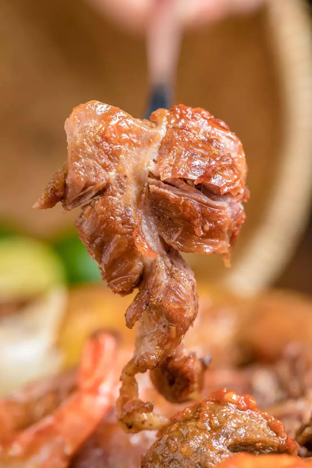 适合小情侣去的餐吧,一家很有情调和气氛的露天餐吧