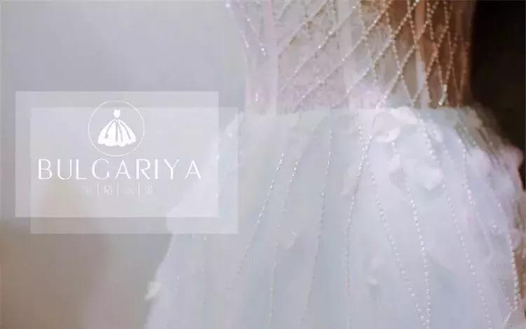 小众复古婚纱探店,法式咖啡店探店